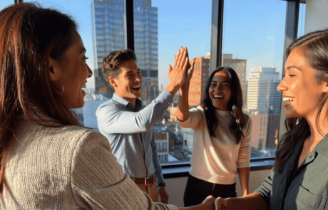 גיוס חבר מביא חבר ברשתות החברתיות